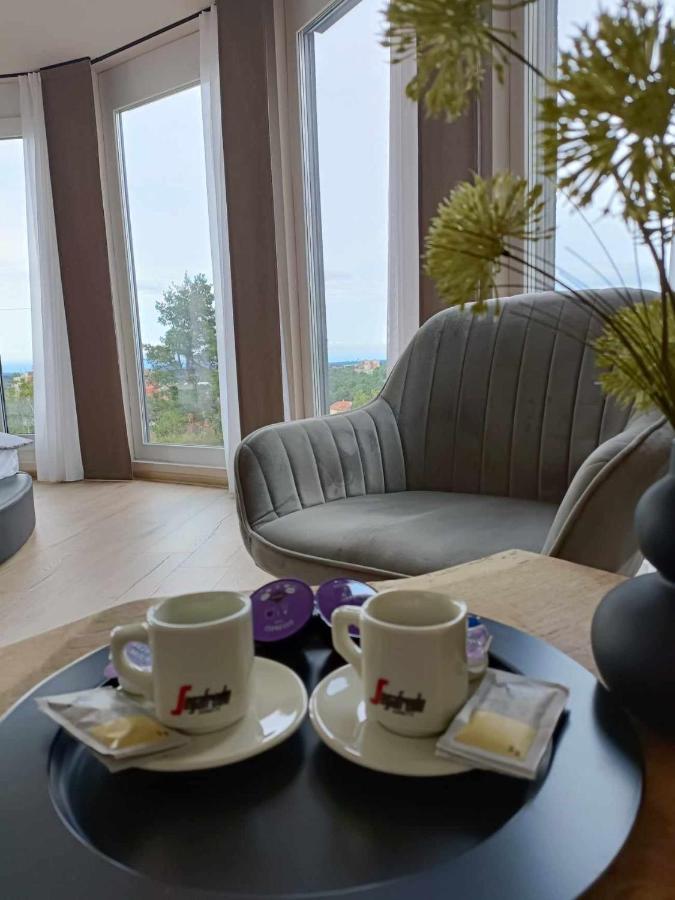West Panorama Penthouse - Apartment With A Fantastic View Of The City 솜버트헤이 외부 사진