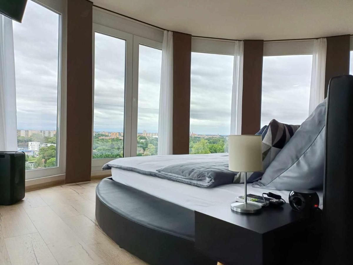 West Panorama Penthouse - Apartment With A Fantastic View Of The City 솜버트헤이 외부 사진