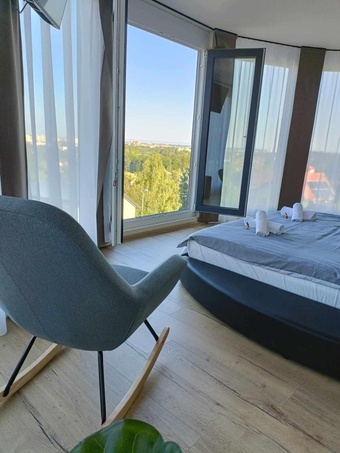 West Panorama Penthouse - Apartment With A Fantastic View Of The City 솜버트헤이 외부 사진